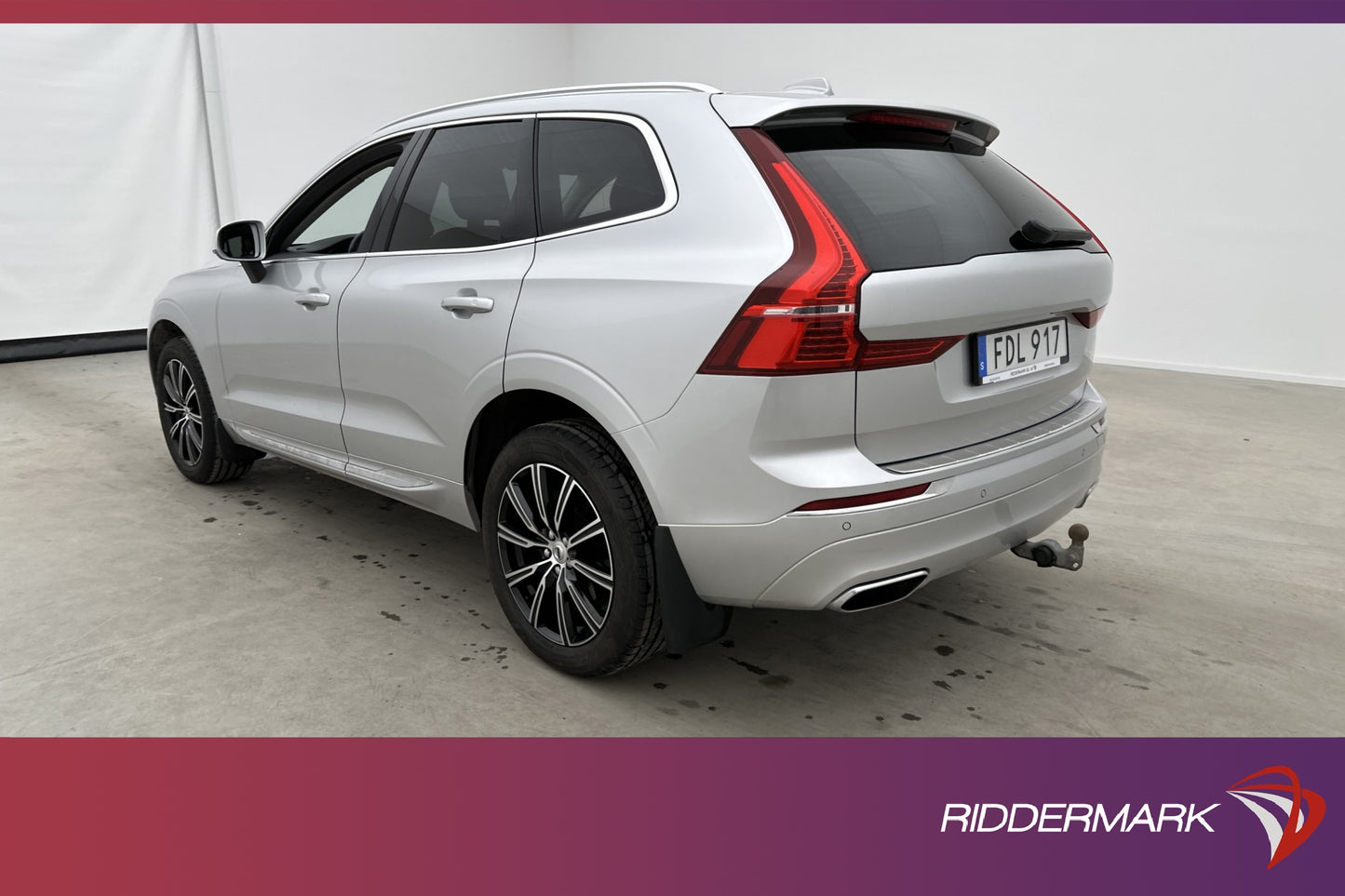 Volvo XC60 D5 AWD Inscription VOC Pano Kamera Navi BLIS Drag