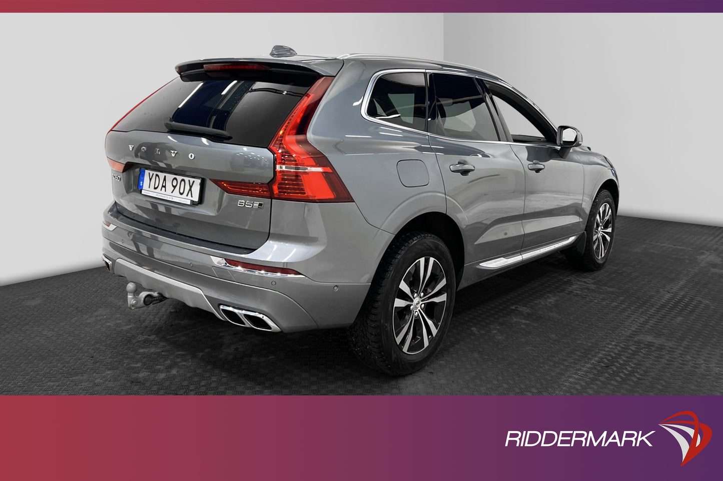 Volvo XC60 B5 AWD Inscription D-värm VOC B&W 360° Pano HuD