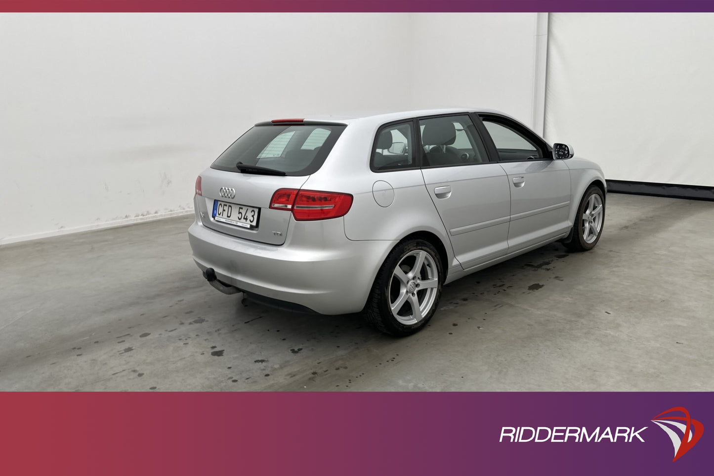 Audi A3 Sportback TDI 105hk Attraction Dragkrok Välservad