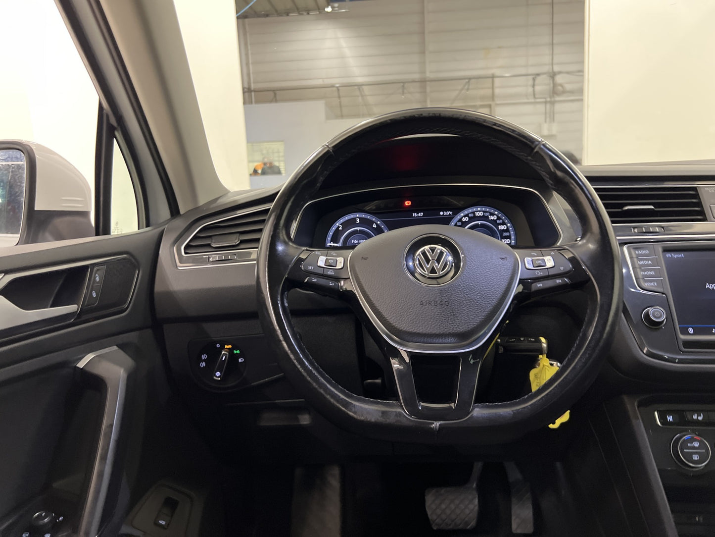 Volkswagen Tiguan TDI 4M R-Line Cockpit Kamera Rattvärm Drag