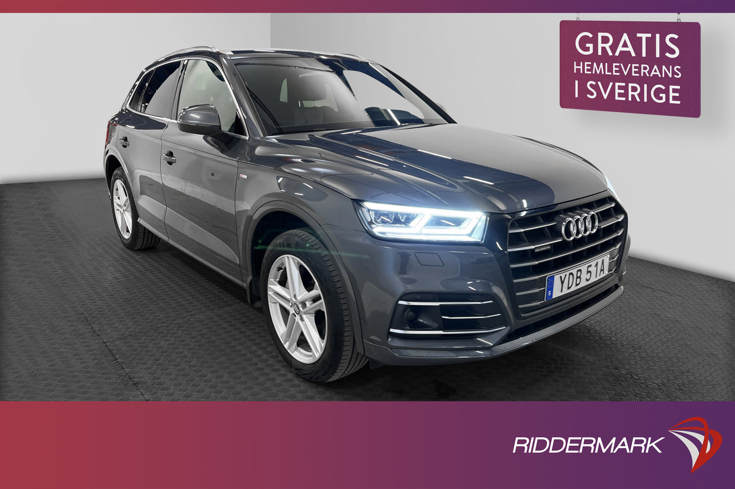 Audi Q5 55 TFSI e Quattro 367hk S-Line Backkamera CarPlay