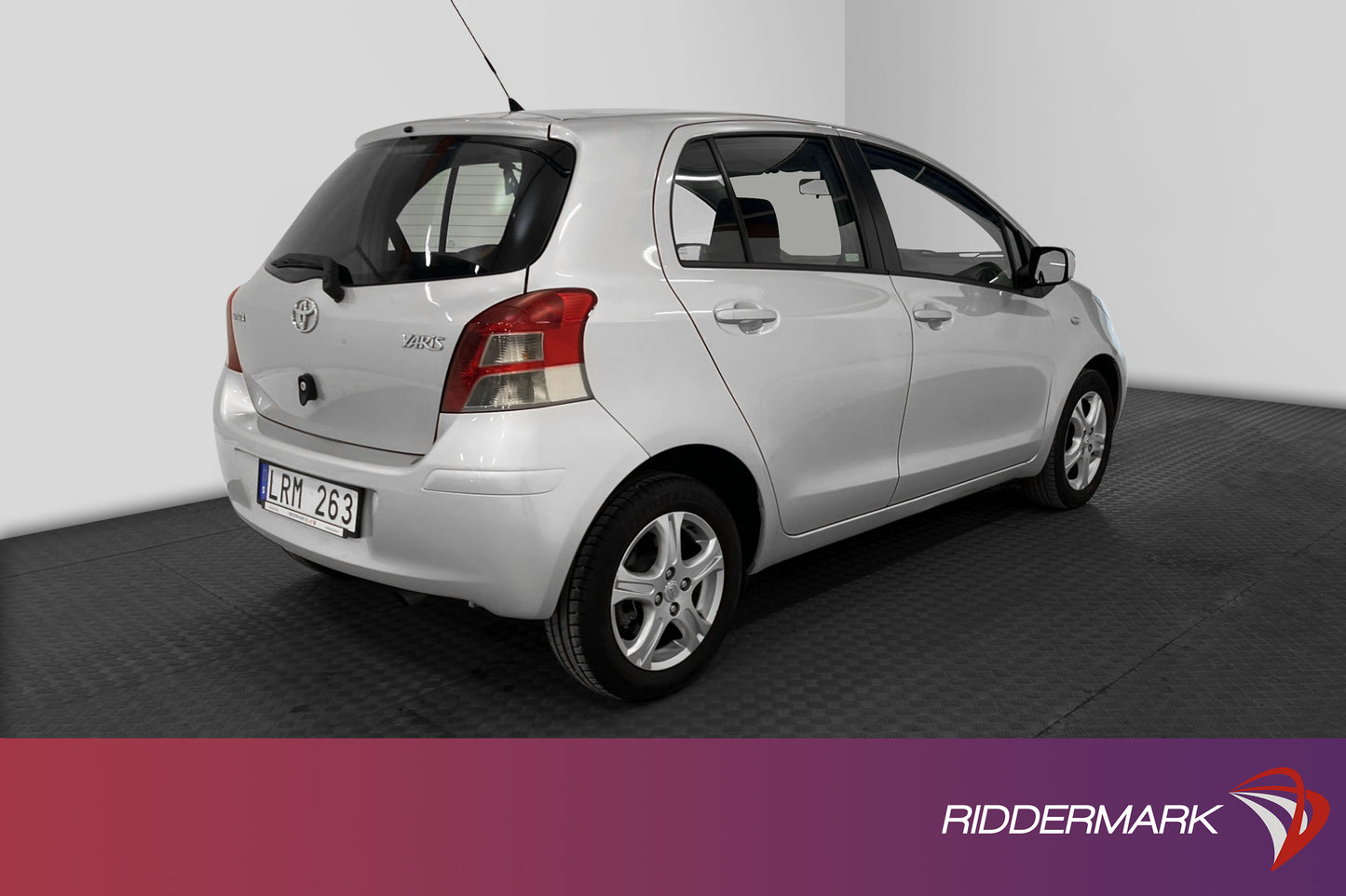 Toyota Yaris 1.33 Dual VVT-i 99hk  M&K-Värmare 558kr Skatt