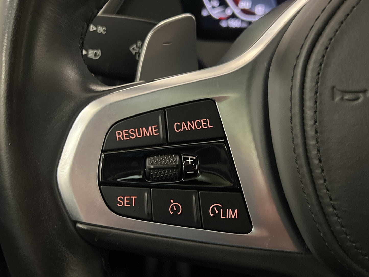 BMW M235 i xDrive Gran Coupé Cockpit H/K Navi Pano 306hk