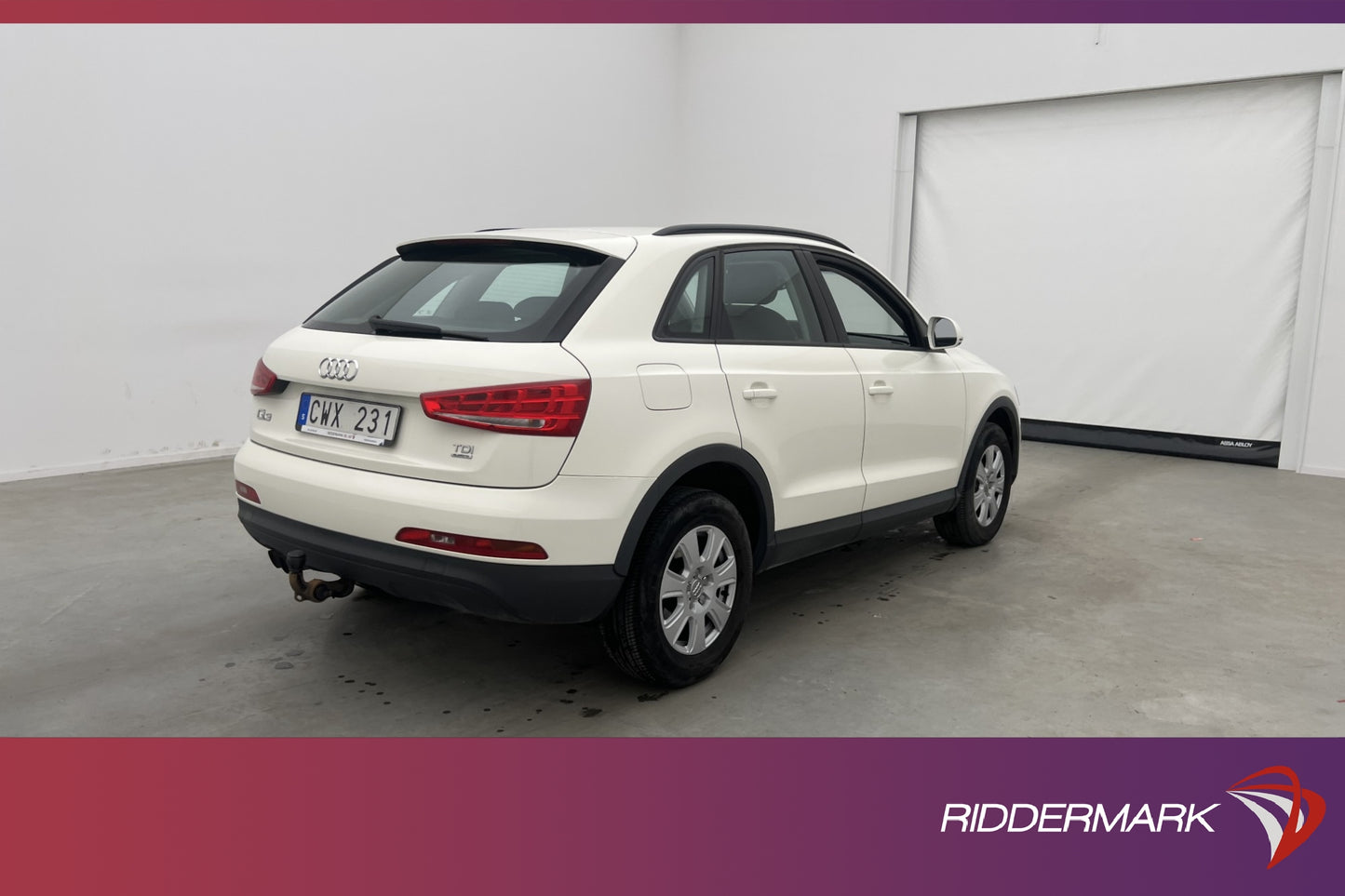 Audi Q3 2.0 TDI Q 140hk Proline Värmare Dragkrok Välservad