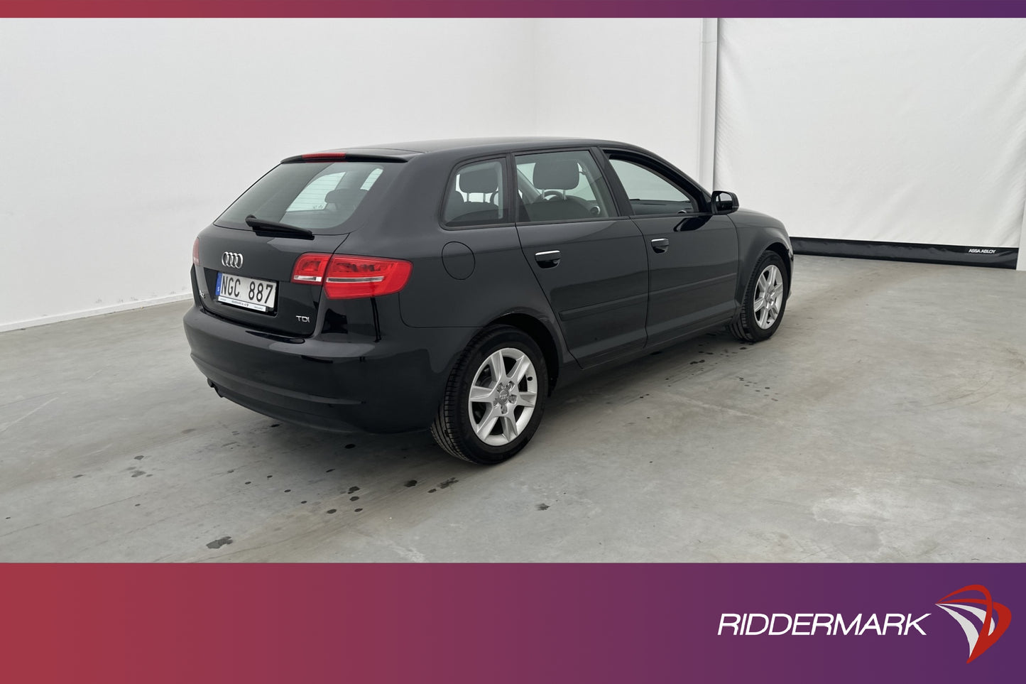 Audi A3 2.0 TDI 140hk P-sensorer 0,38l/Mil Få brukare