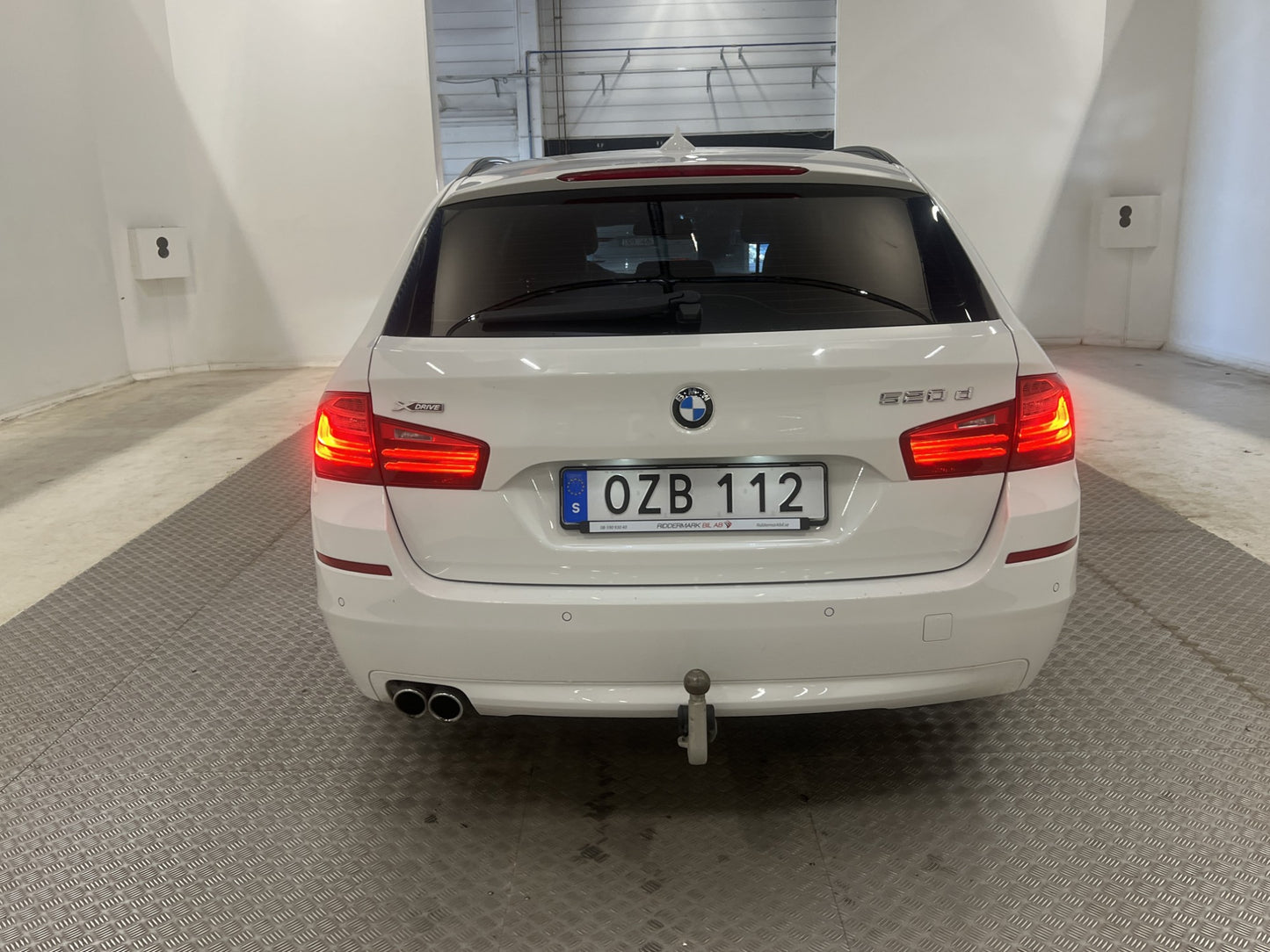 BMW 520 d xDrive Touring 190hk Skinn Dragkrok Euro 6