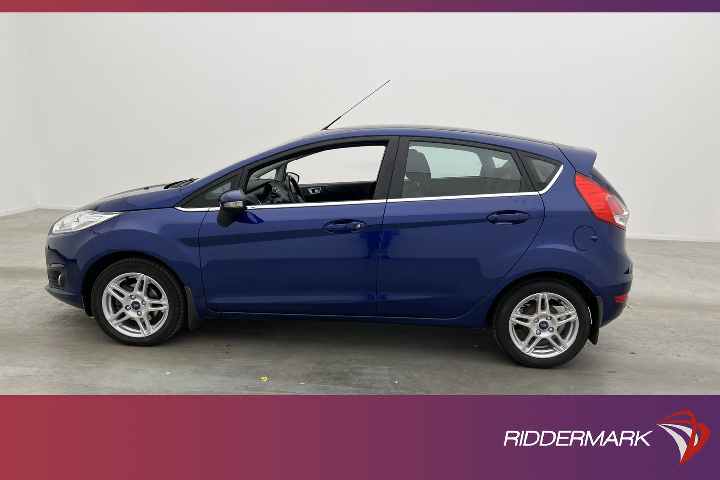 Ford Fiesta 1.0 Automat 100hk Titanium M-Värm Drag Nyservad