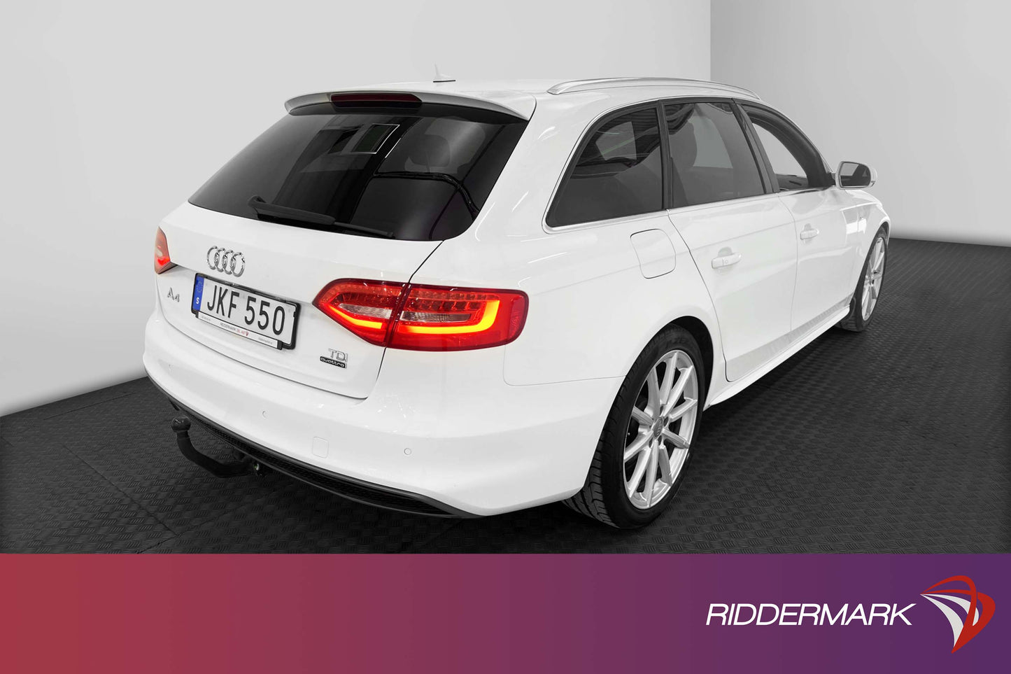 Audi A4 Avant 2.0 TDI 150hk Quattro S-Line D-Värm Drag Eu6