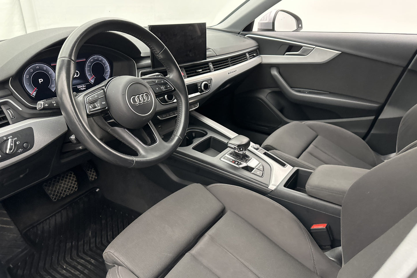 Audi A4 Allroad 45 TFSI Q Proline Cockpit Matrix Värm Drag