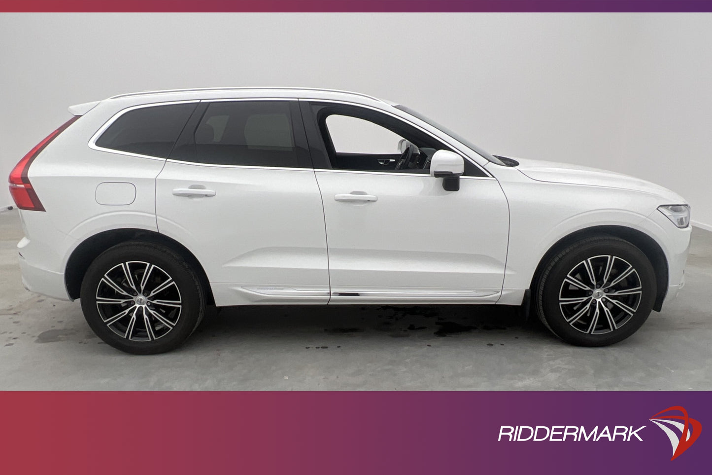 Volvo XC60 Recharge T6 AWD 340hk Inscription Pano H/K Drag