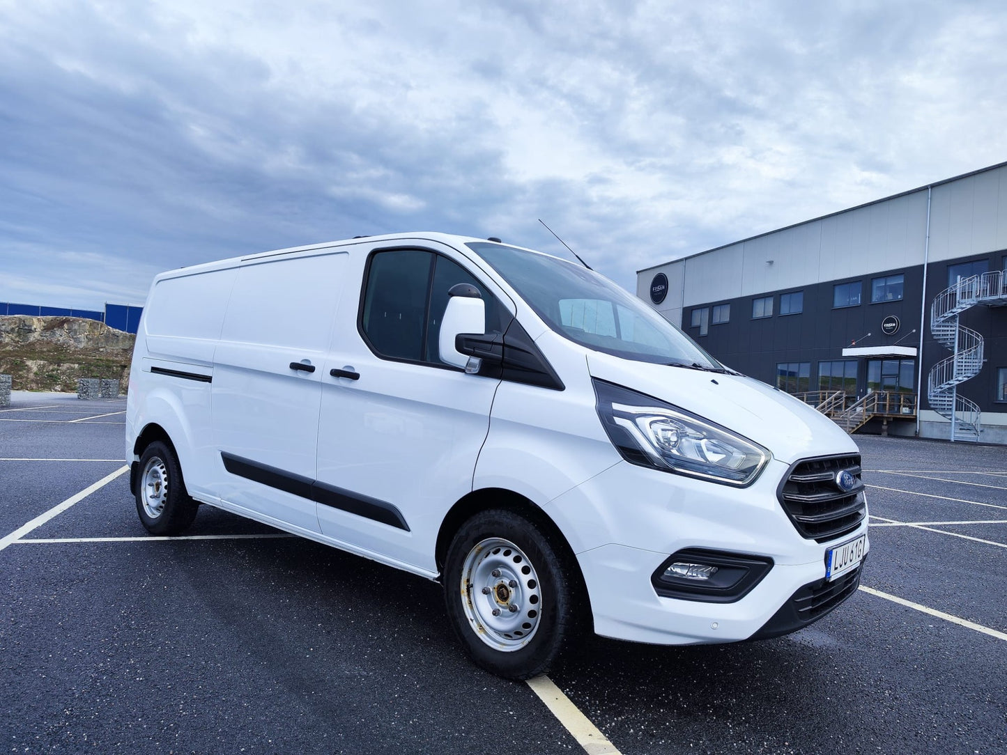 Ford Transit Custom L2 Värmare Drag SYNC-3 B-Kamera Moms