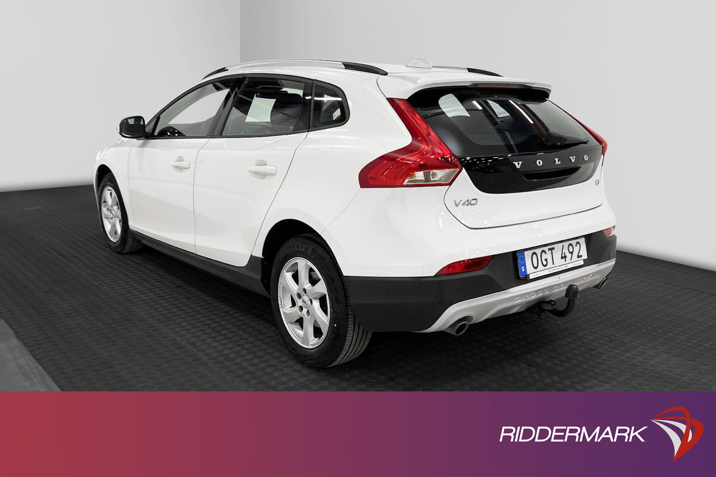 Volvo V40 Cross Country T3 152hk 2 Bruk Drag 2436kr Skatt