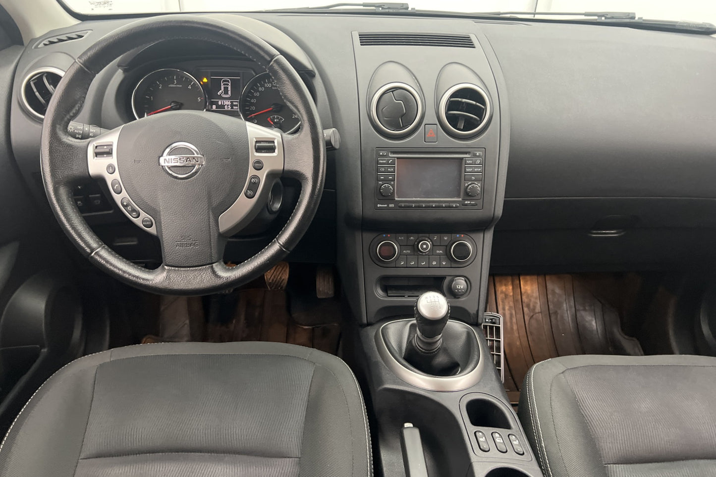 Nissan Qashqai 1.6 dCi 130hk En-brukare Värmare Kamera Navi