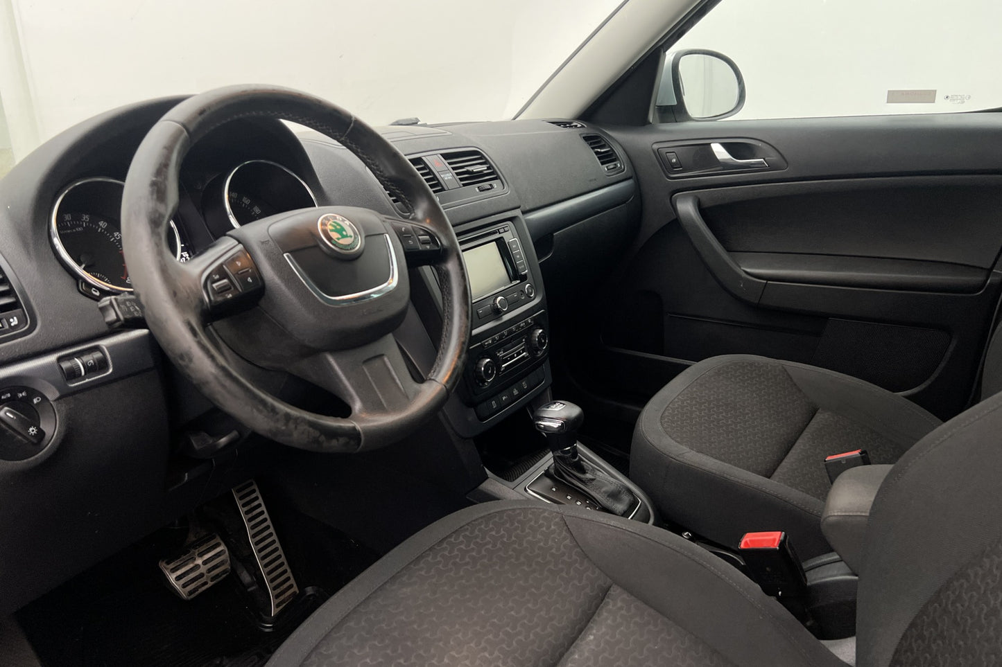 Skoda Yeti 2.0 TDI 4x4 140hk Värmare Navigation Sensorer