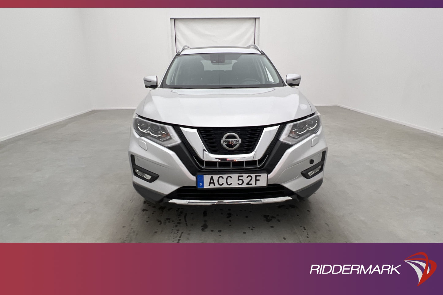 Nissan X-Trail 1.3 DIG-T 160hk Tekna 7-Sits Pano 360° Navi