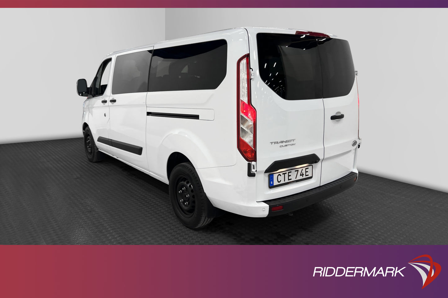 Ford Tourneo Custom L2 B-kamera 9-Sits Värmare Moms