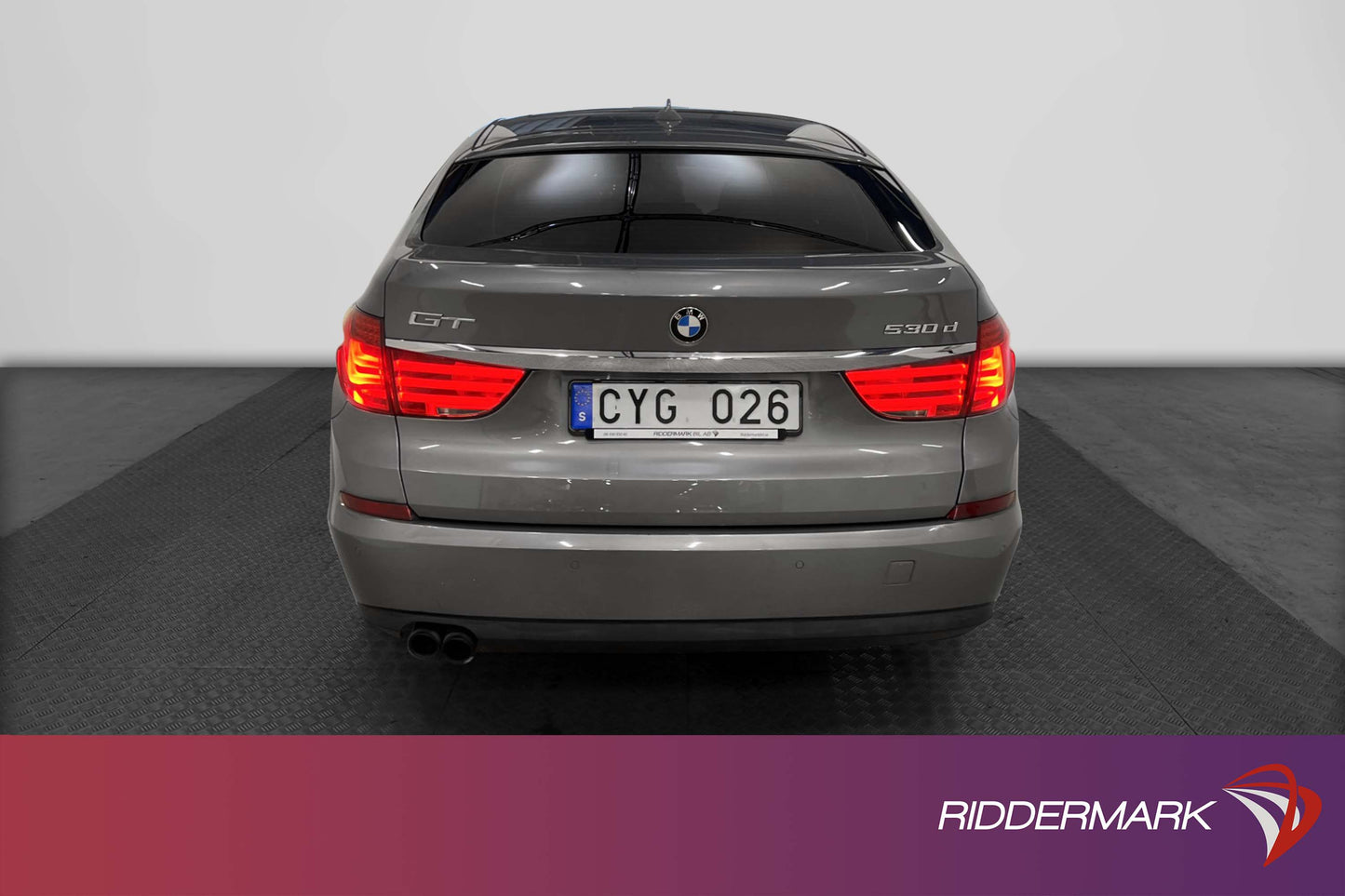 BMW 530 GT xDrive 245hk Pano Navi Skinn HUD Sensorer