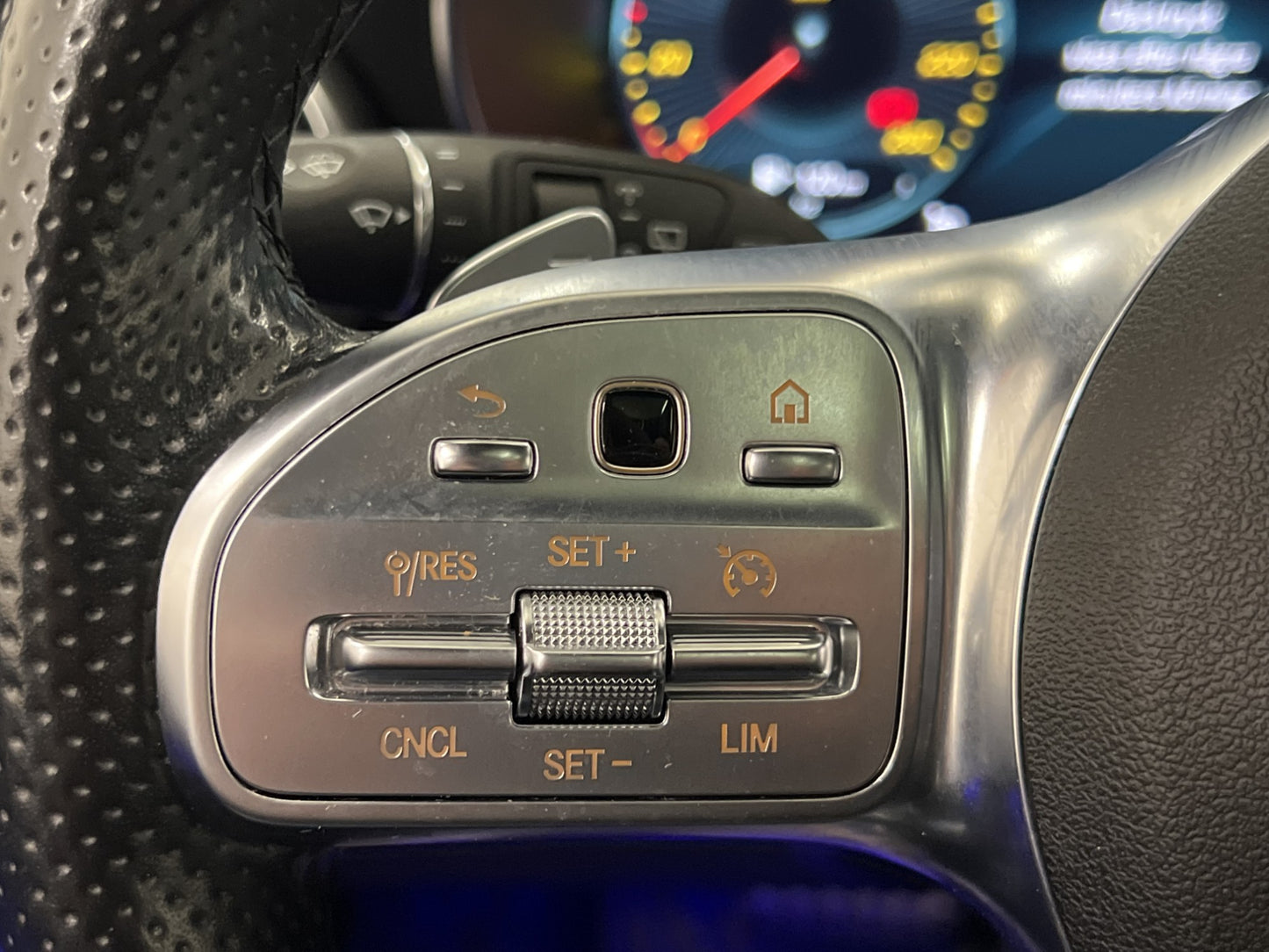 Mercedes-Benz C 200 T 4M 184hk AMG Pano Cockpit Kamera Drag