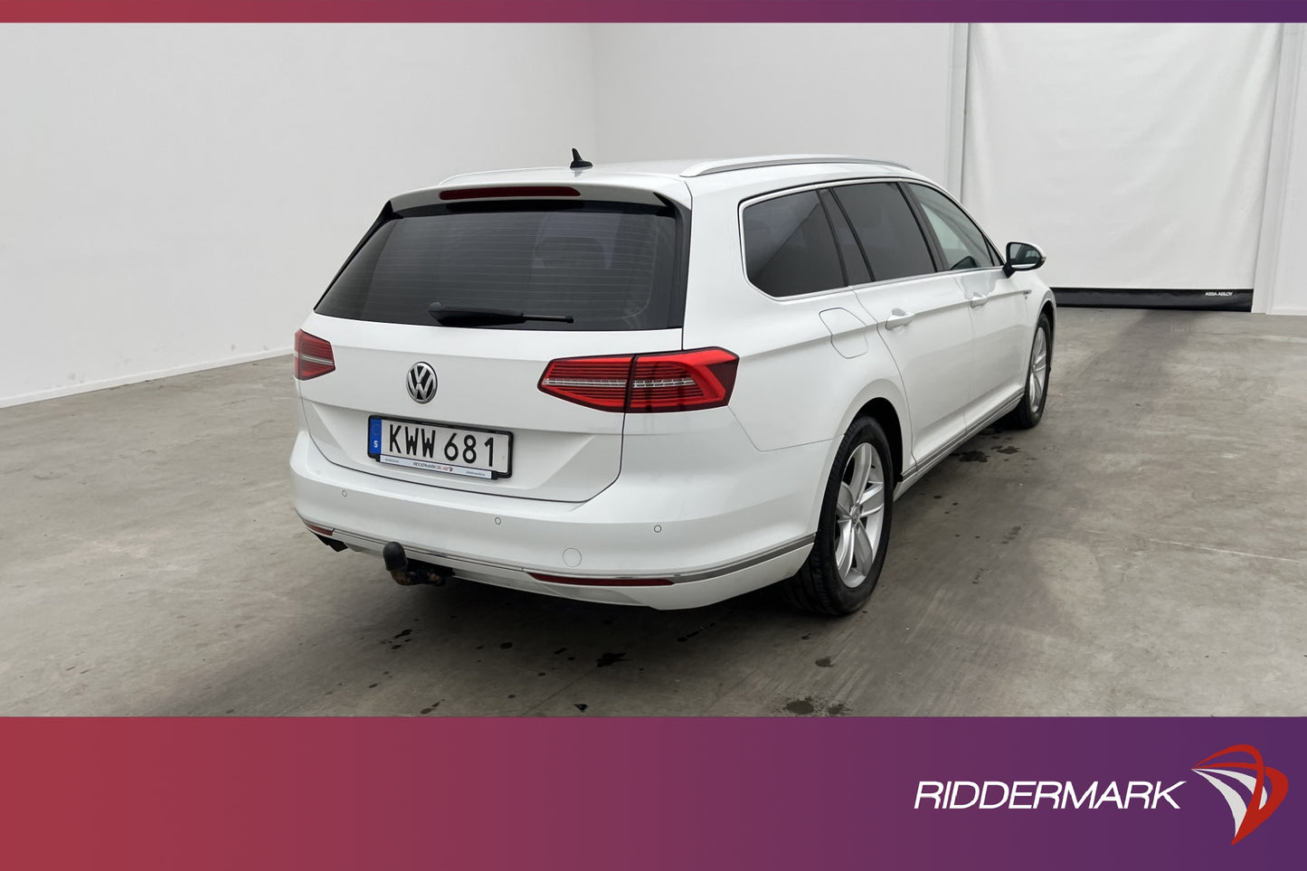 Volkswagen Passat 2.0 TDI 4M 190hk Värmare Dragkrok Sensorer