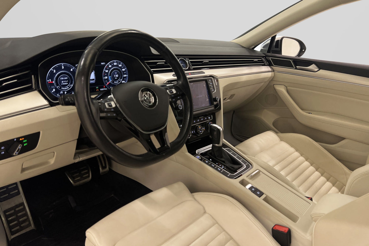 Volkswagen Passat Alltrack 2.0 TDI 4M 240hk Cockpit Värmare