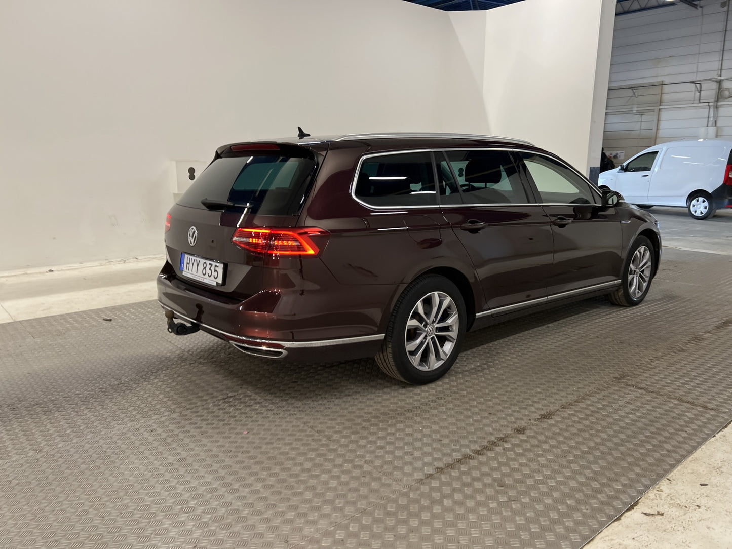 Volkswagen Passat GTE 218hk Active info Drag PVärm BKamera