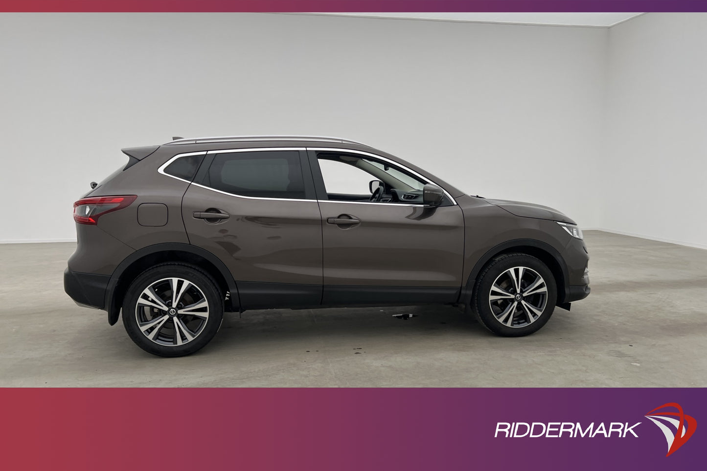 Nissan Qashqai 1.3 DIG-T 160hk 360º Kamera Navi Välservad