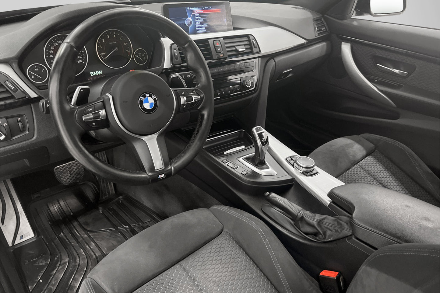 BMW 428i xDrive 245hk M Sport Navi B-kamera Drag