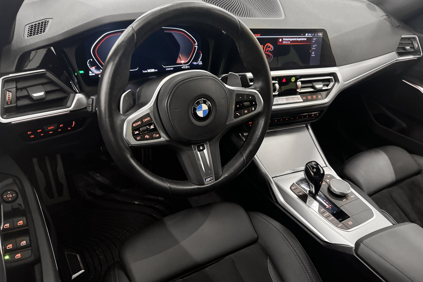 BMW 320d 190hk xDrive Sedan M-Sport HiFi Navi B-kam Cockpit