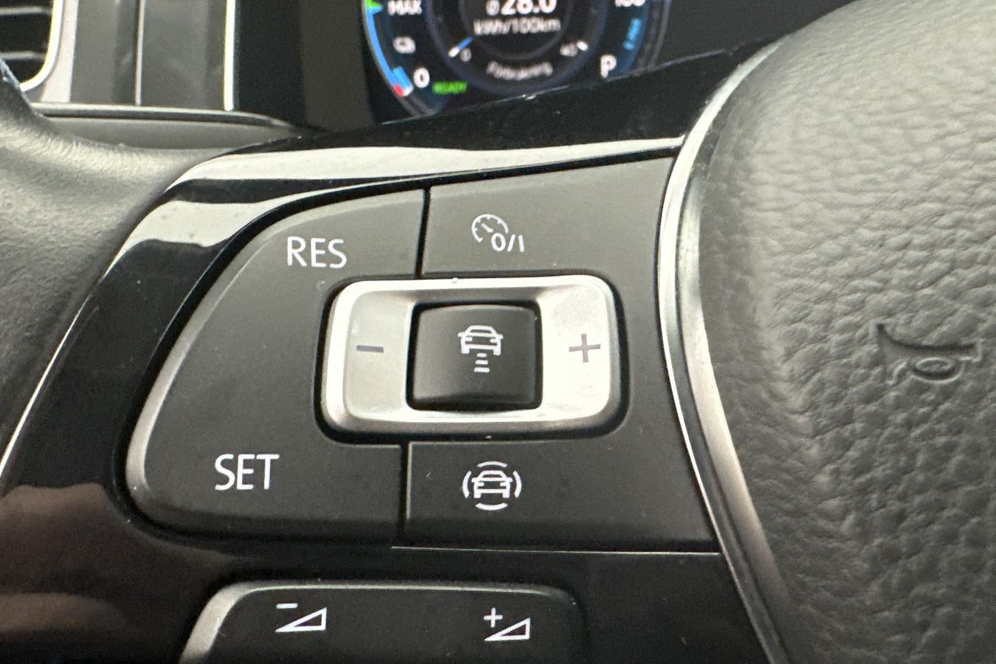 Volkswagen E-Golf 35.8 kWh 115hk Active info Navi CarPlay