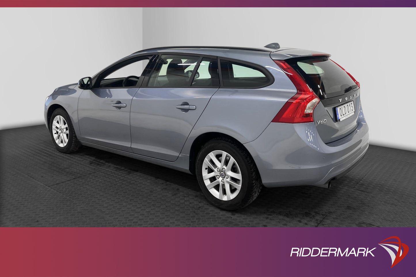 Volvo V60 T3 152hk D-värm VOC Nyservad Nybesiktigad