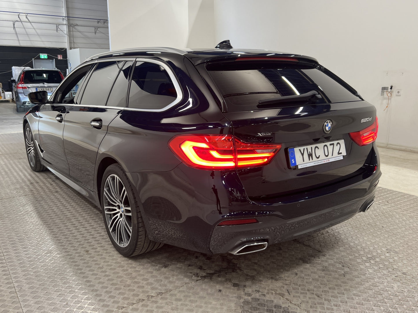 BMW 520d xDrive 190hk M-Sport Pano Cockpit Skinn 360° H/K