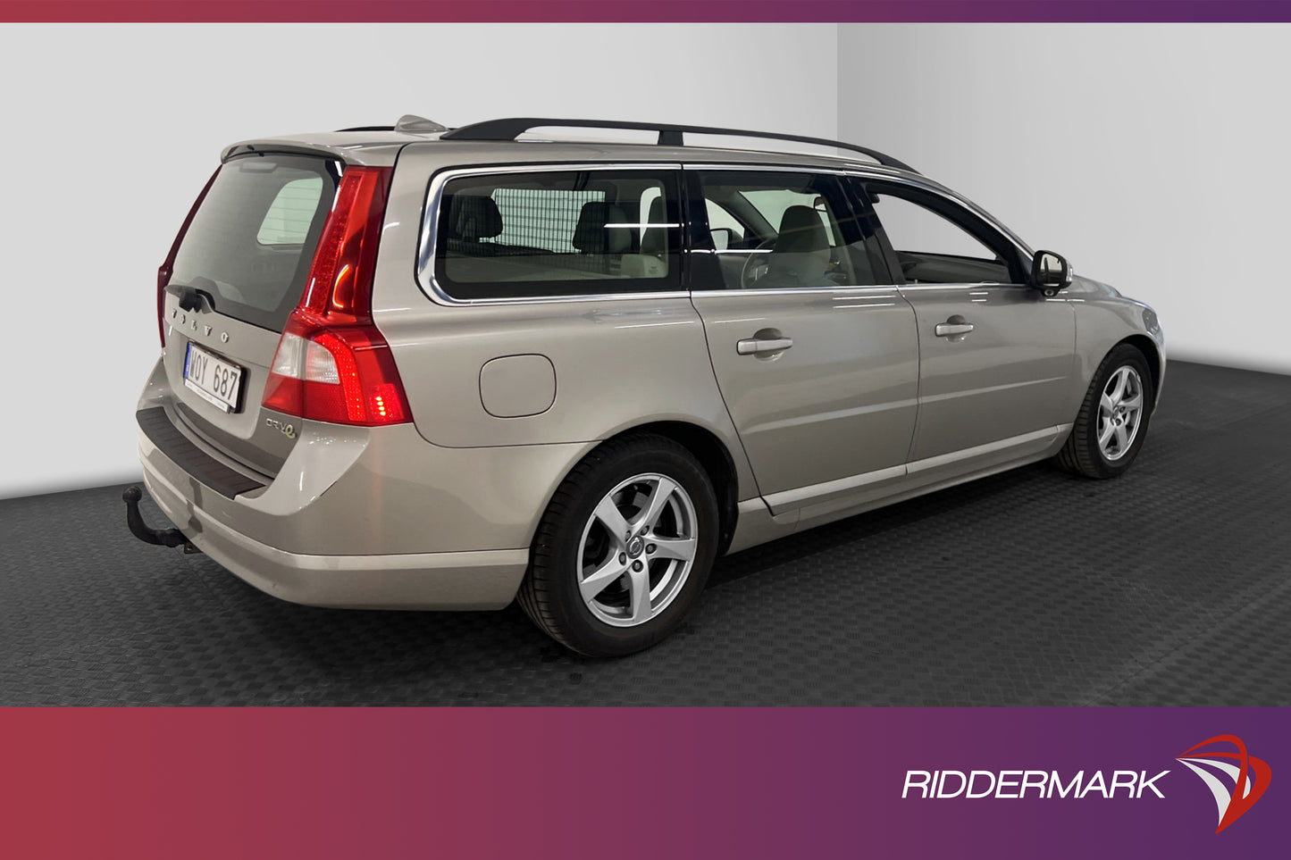 Volvo V70 1.6D 115hk Momentum VOC Värmare Skinn BLIS Drag