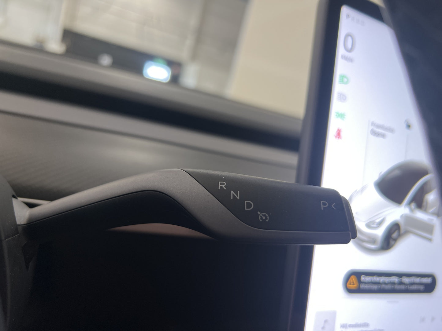 Tesla Model 3 Long Range AWD 440hk Svensksåld Autopilot