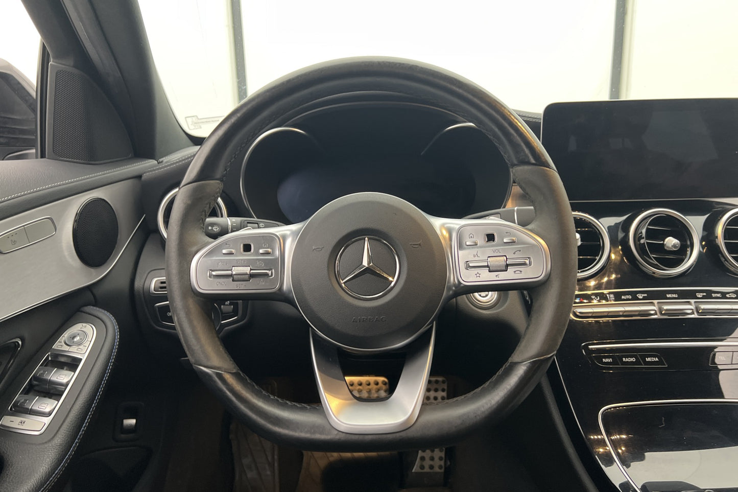 Mercedes-Benz C 220 T d 194hk AMG Night Cockpit Kamera Drag