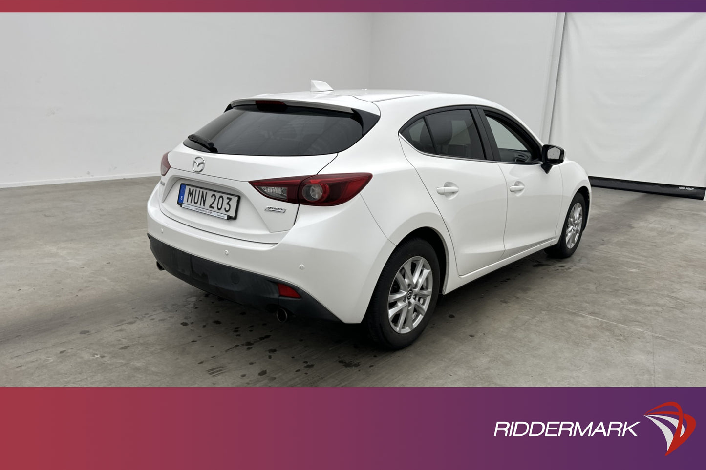 Mazda 3 Sport 2.0 SKYACTIV-G 120hk Core Navi Sensorer BT