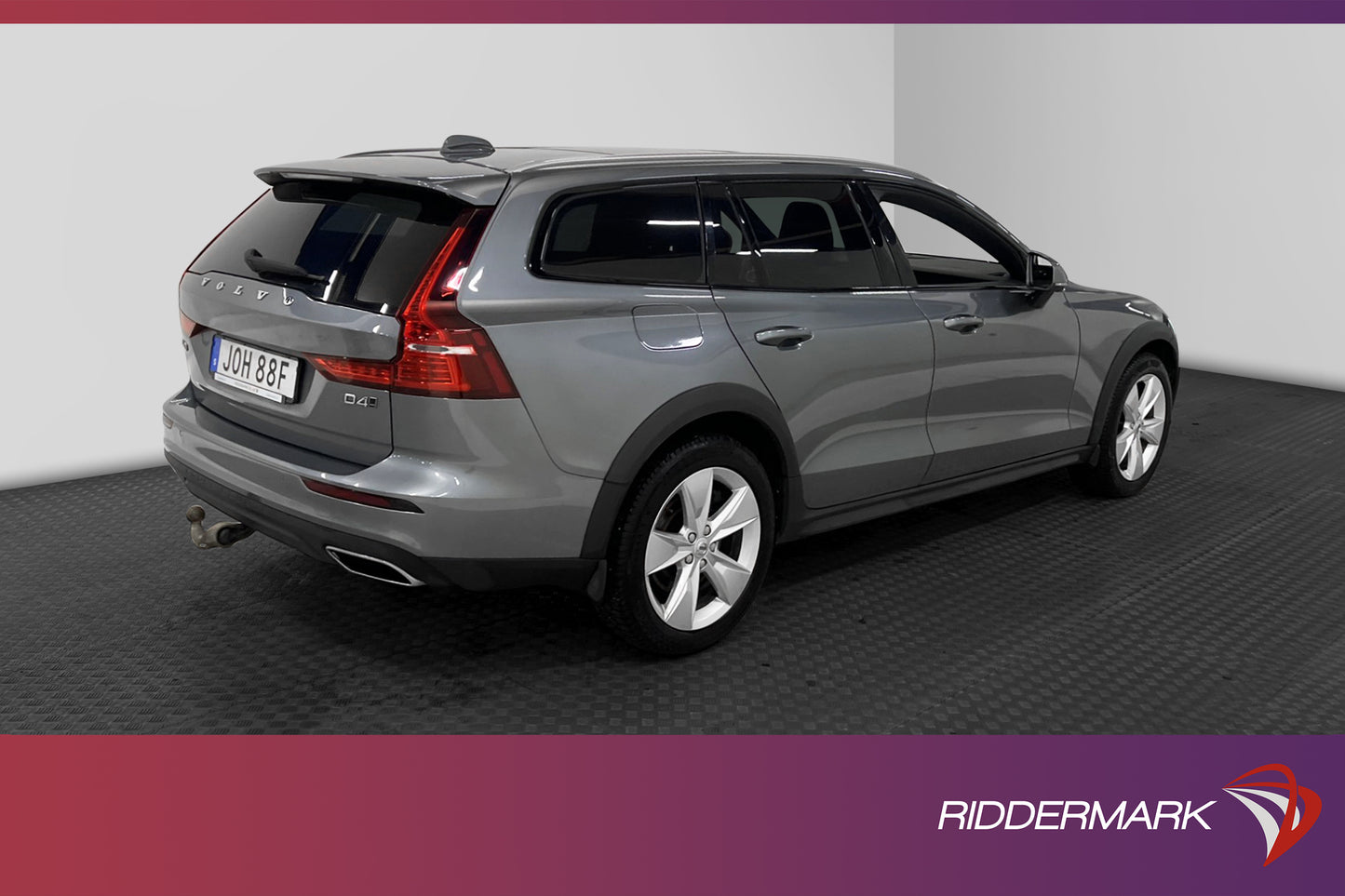 Volvo V60 Cross Country D4 AWD VOC Pano H/K HUD Lounge Drag