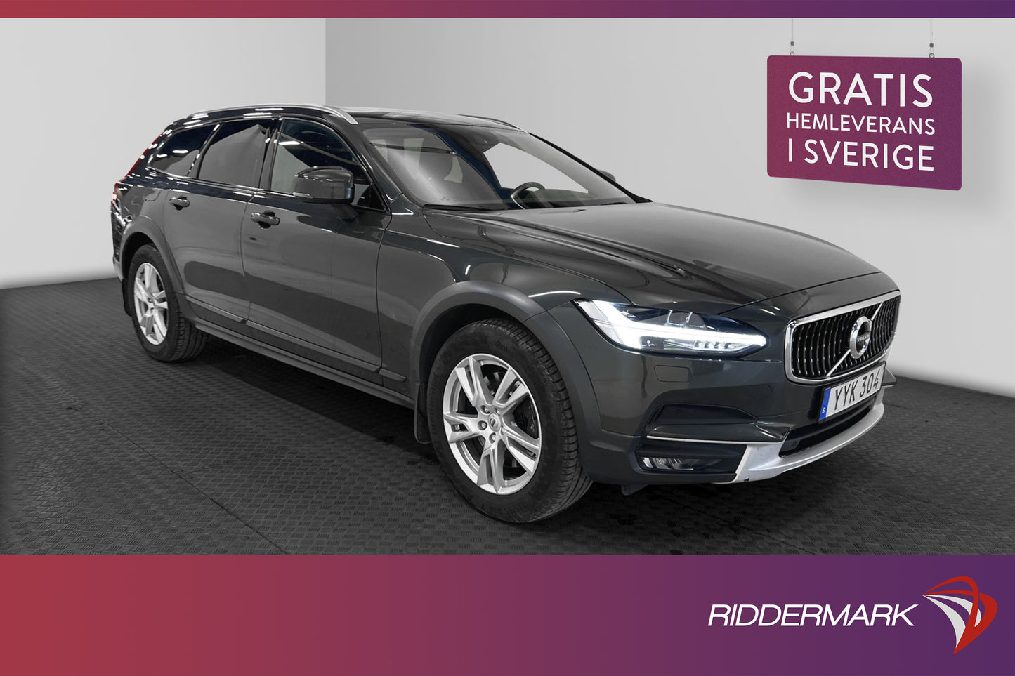 Volvo V90 Cross Country D4 AWD Värmare Pano H/K 360° VOC