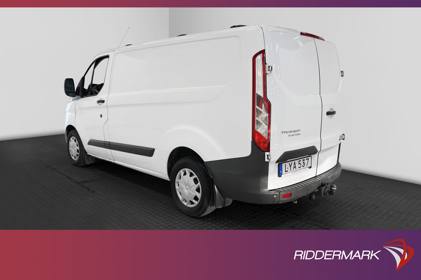 Ford Transit Custom 2.0TDCi Värmare Dragkrok PDC Nyservad