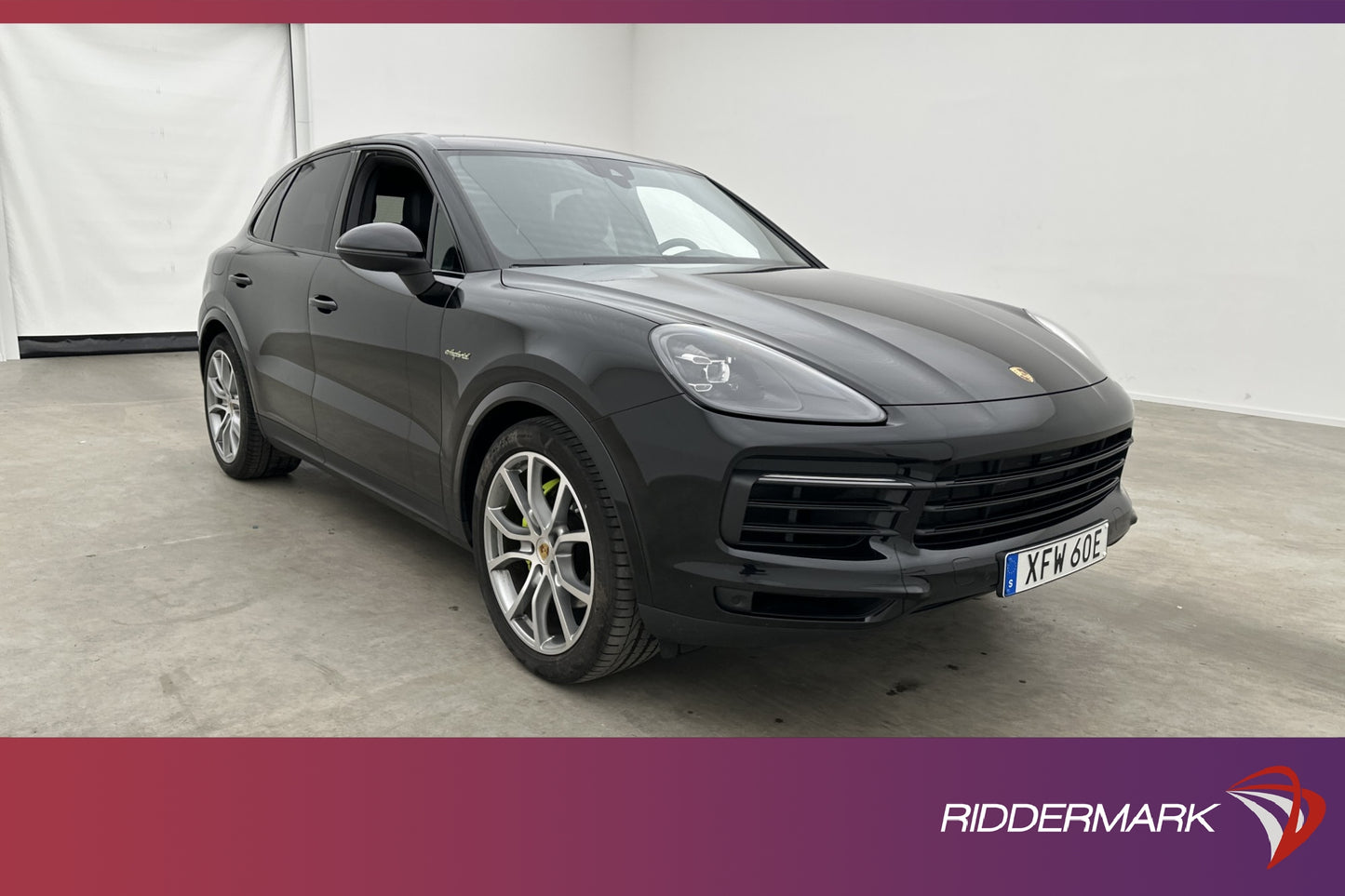 Porsche Cayenne E-Hybrid 462hk Chrono PASM Kamera Navi MOMS