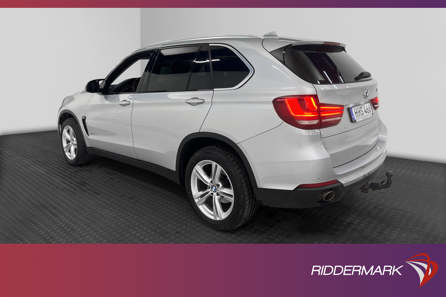 BMW X5 xDrive30d 258hk HUD Drag Skinn Sensorer 0.62L/mil