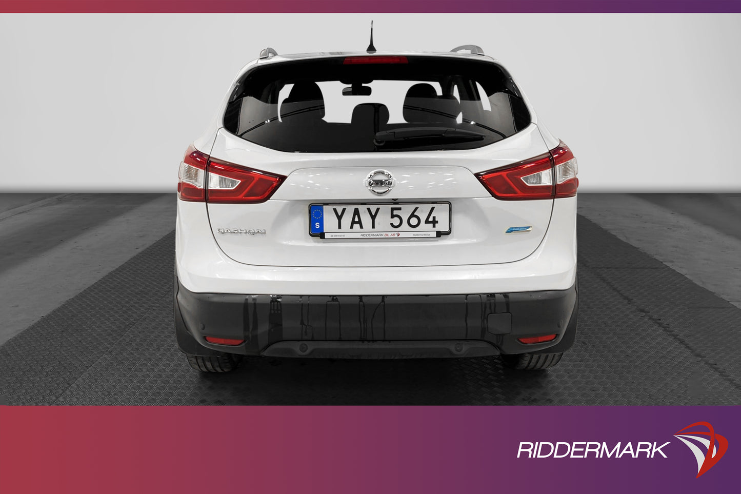 Nissan Qashqai 1.5 dCi 110hk Tekna Pano 360 View Navi