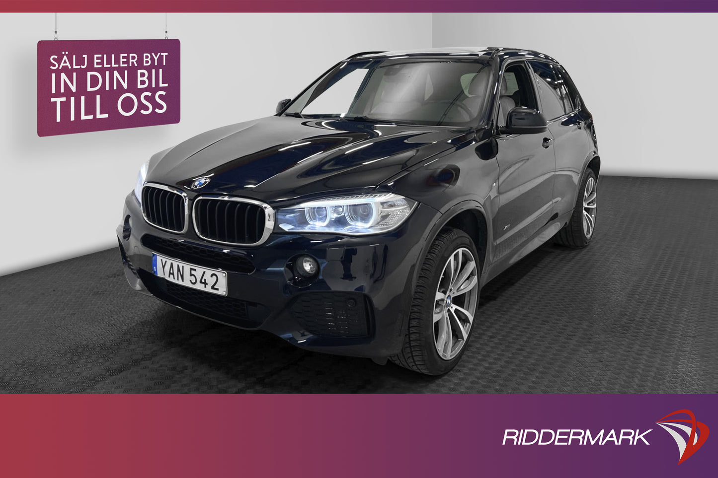 BMW X5 xDrive 30d 258hk Pano H/K Skinn Navi Drag