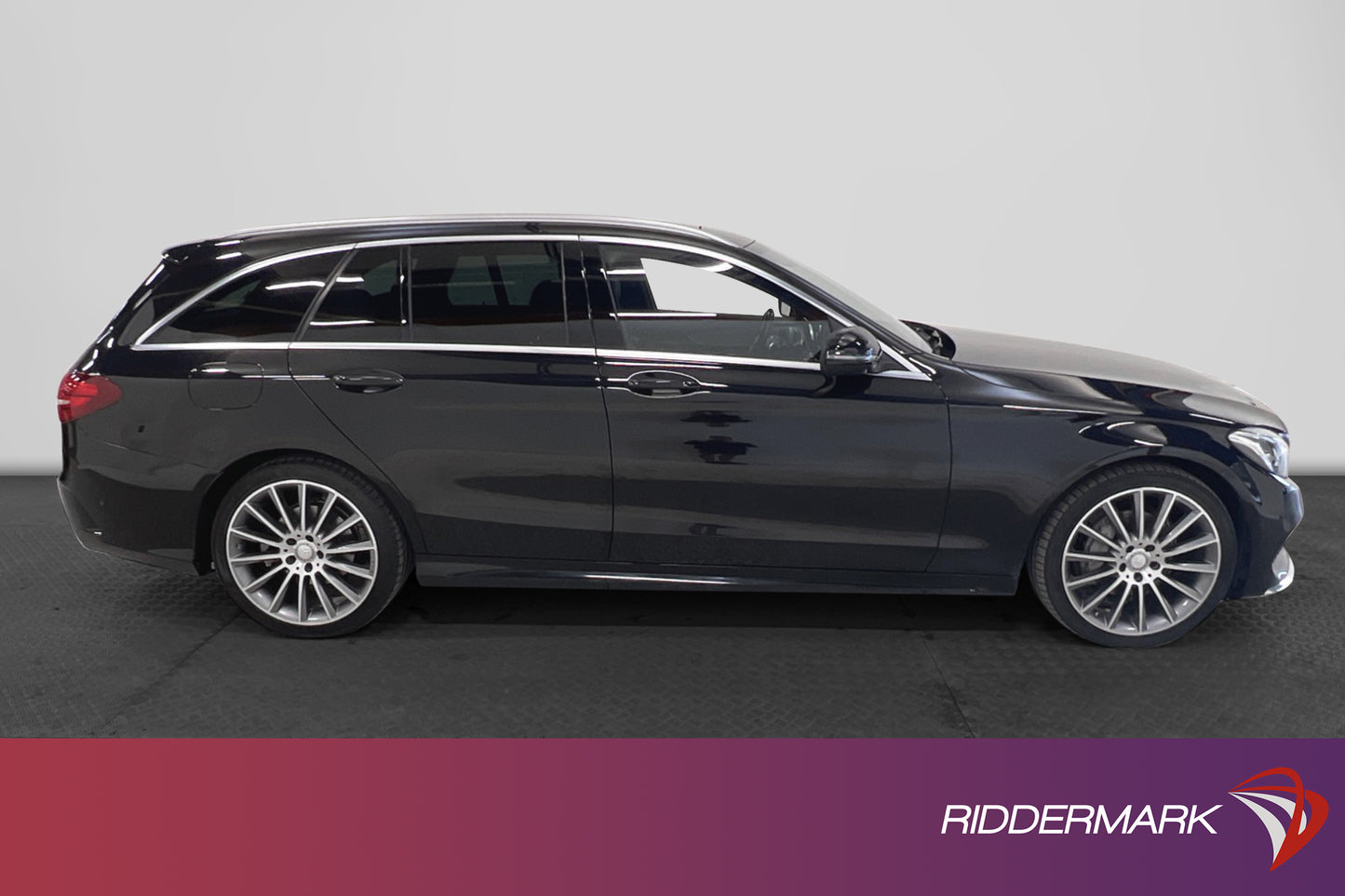 Mercedes-Benz C 220 T d 4MATIC Pano Burmester B-Kam Skinn