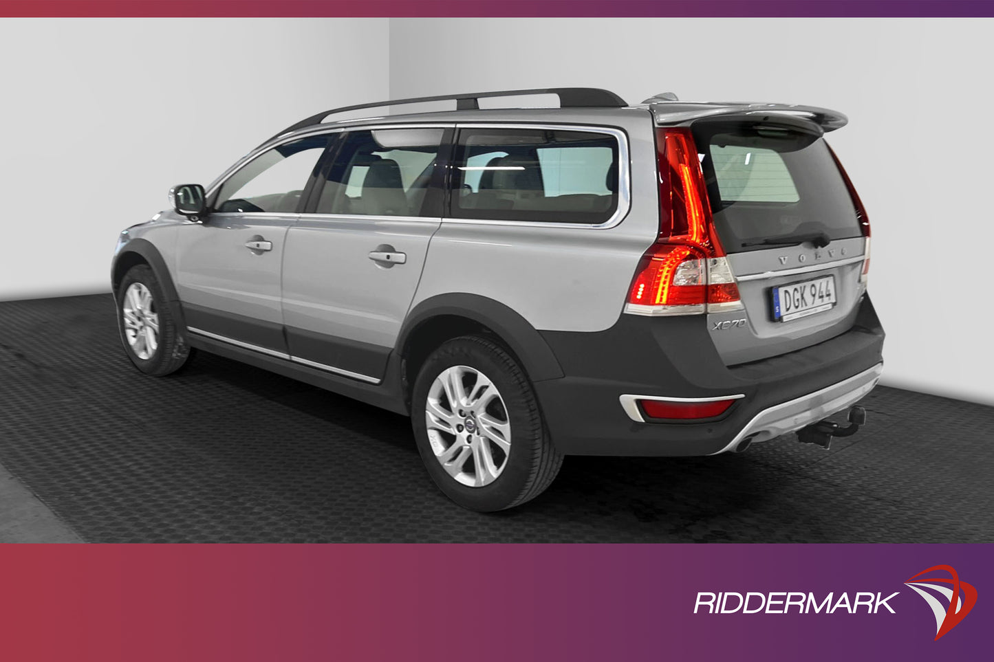 Volvo XC70 D4 AWD 181hk Summum VOC T-lucka Drag Blis Värmare