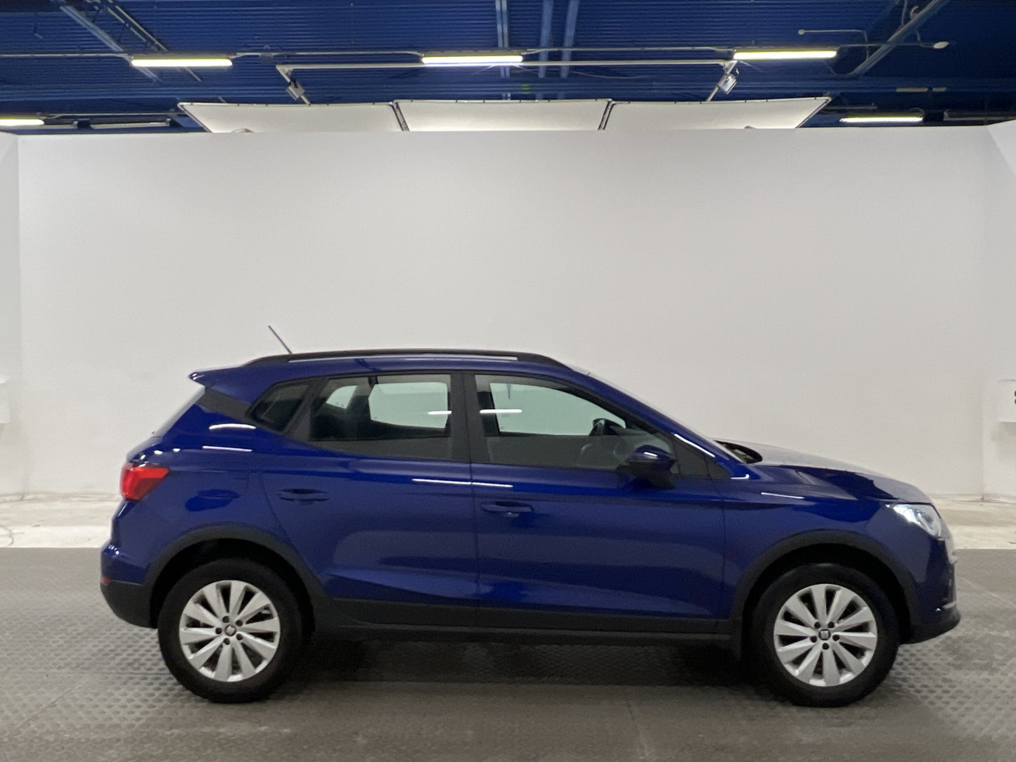 SEAT Arona 1.0 TSI 115hk P-sensorer Låg skatt 0,45L/mil