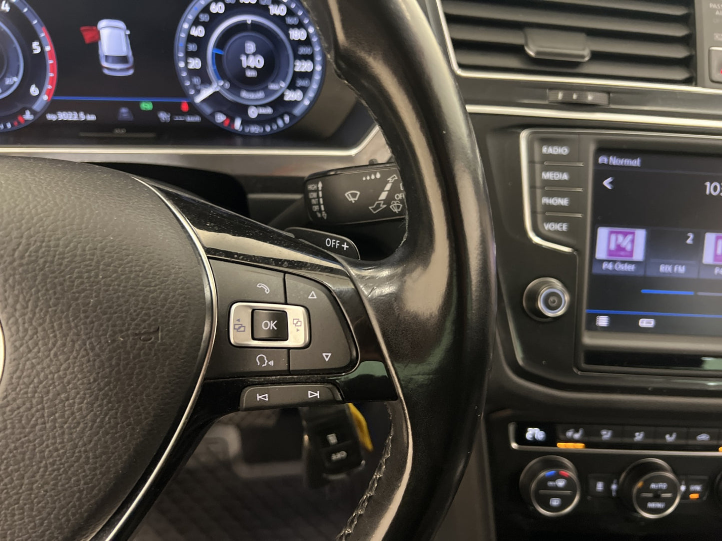 Volkswagen Tiguan 2.0 4M Executive D-värm Cockpit B-kamera