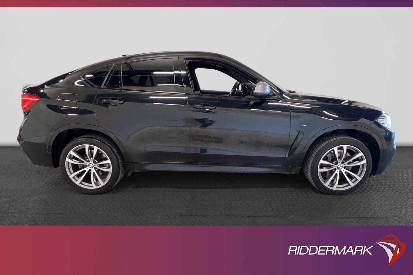 BMW X6 M50d 381hk xDrive M-Sport D-Värm Skinn HiFi B-Kamera