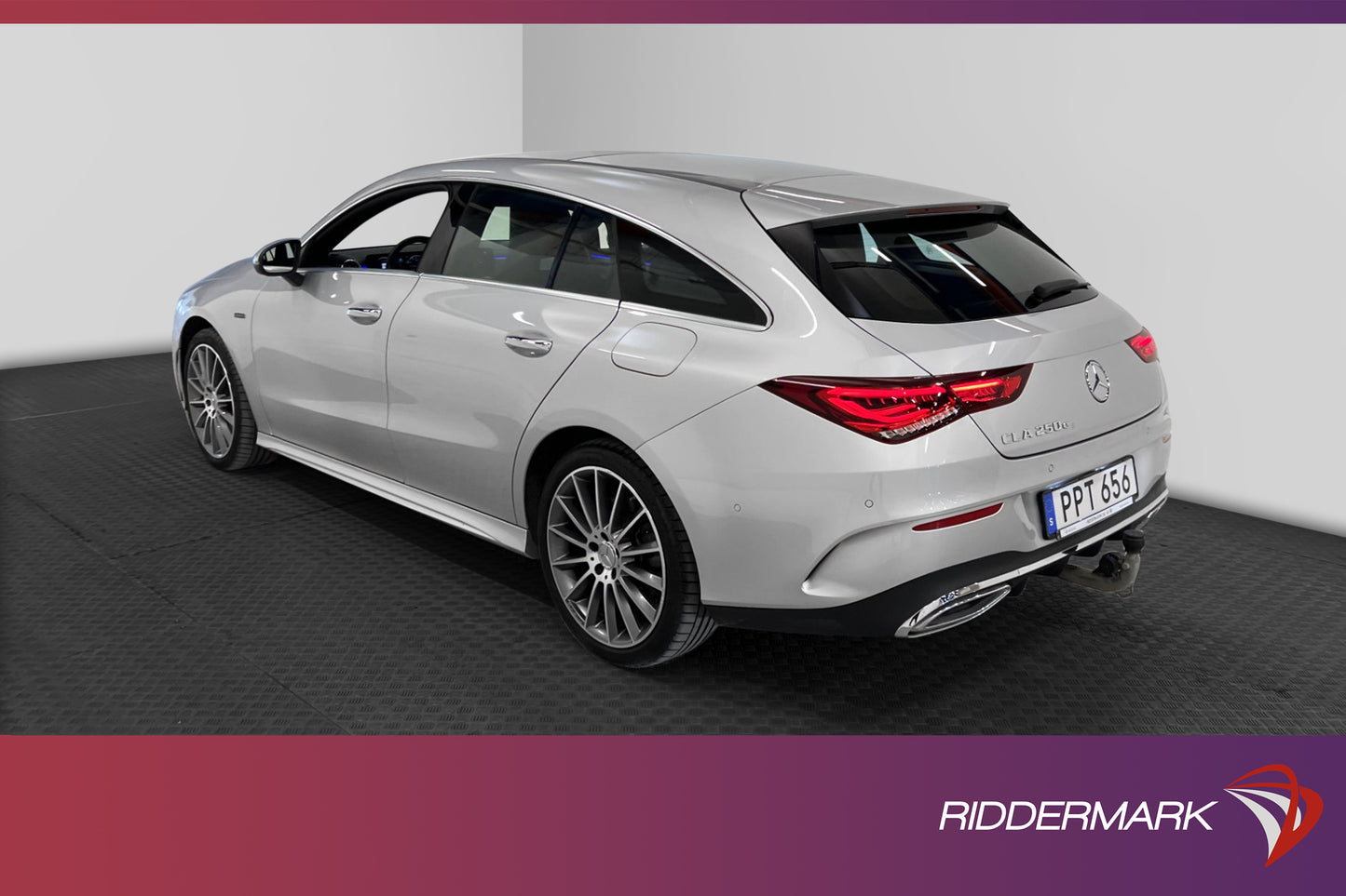 Mercedes-Benz CLA 250e Shooting Brake 218hk AMG Pano Navi