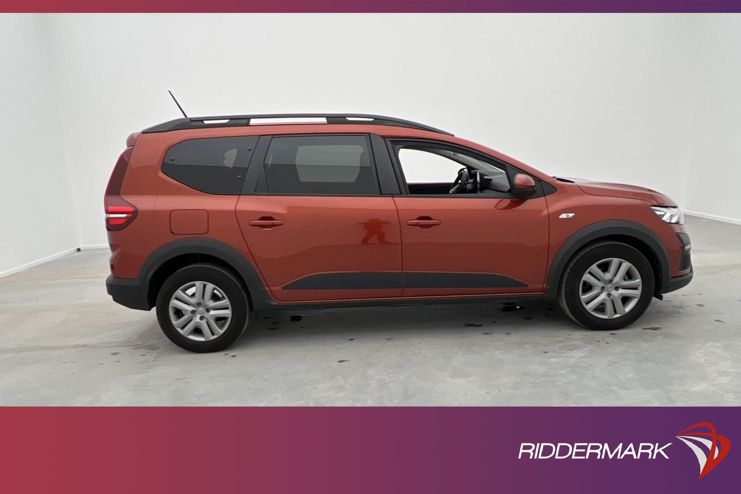 Dacia Jogger 1.0 TCe 110hk 7-sits Sensorer CarPlay 0.57L/mil