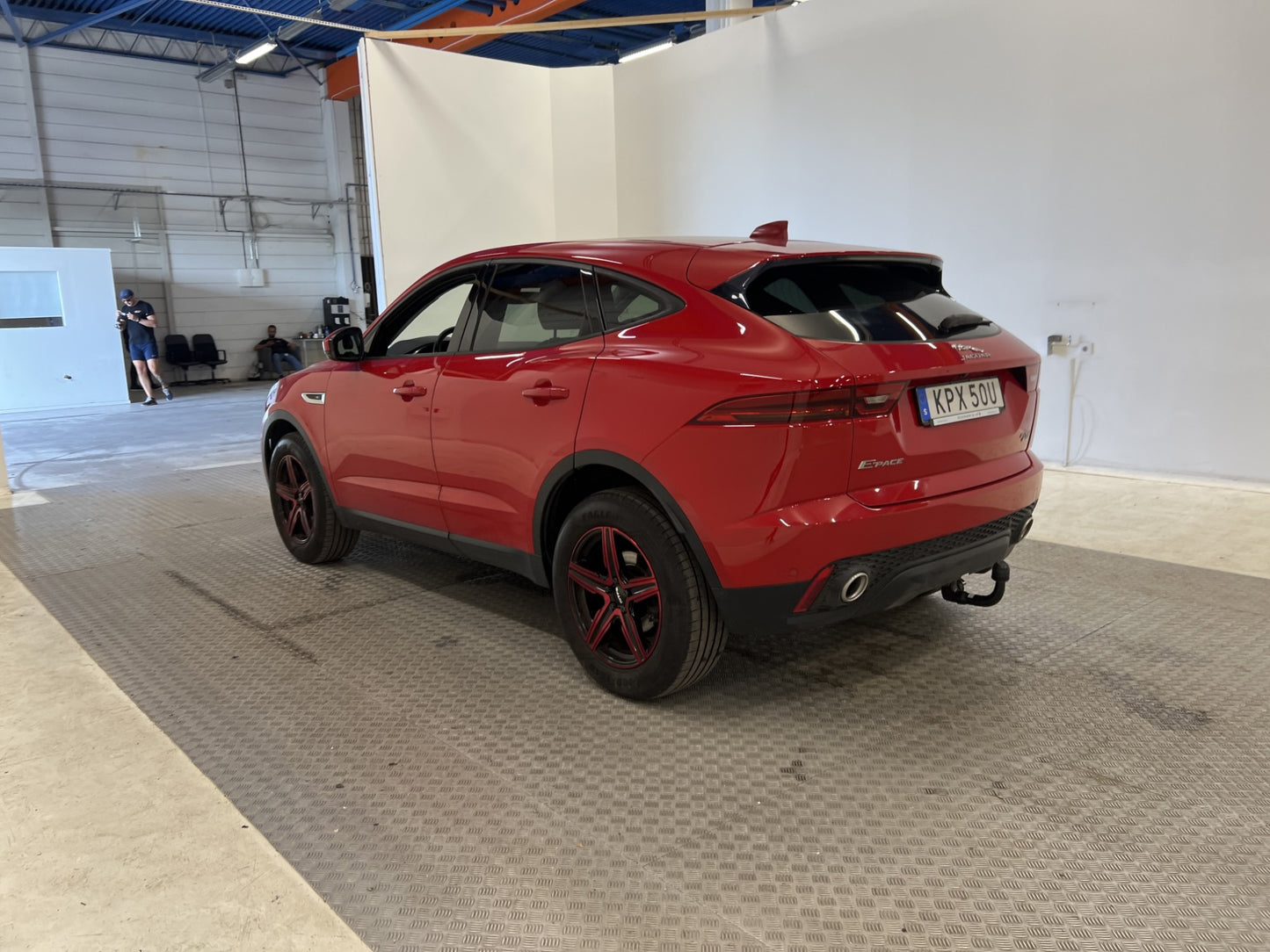 Jaguar E-Pace P200 AWD 200hk Cockpit Navi Meridia Skinn Drag